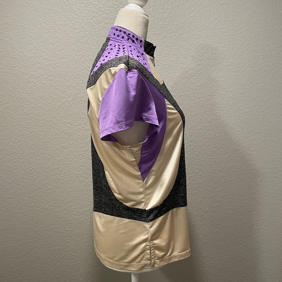 Jamie Sadock woman’s golf shirt. 
A unique pattern. 
95% Poly
5% Spandex 
Small - Picture 4 of 7